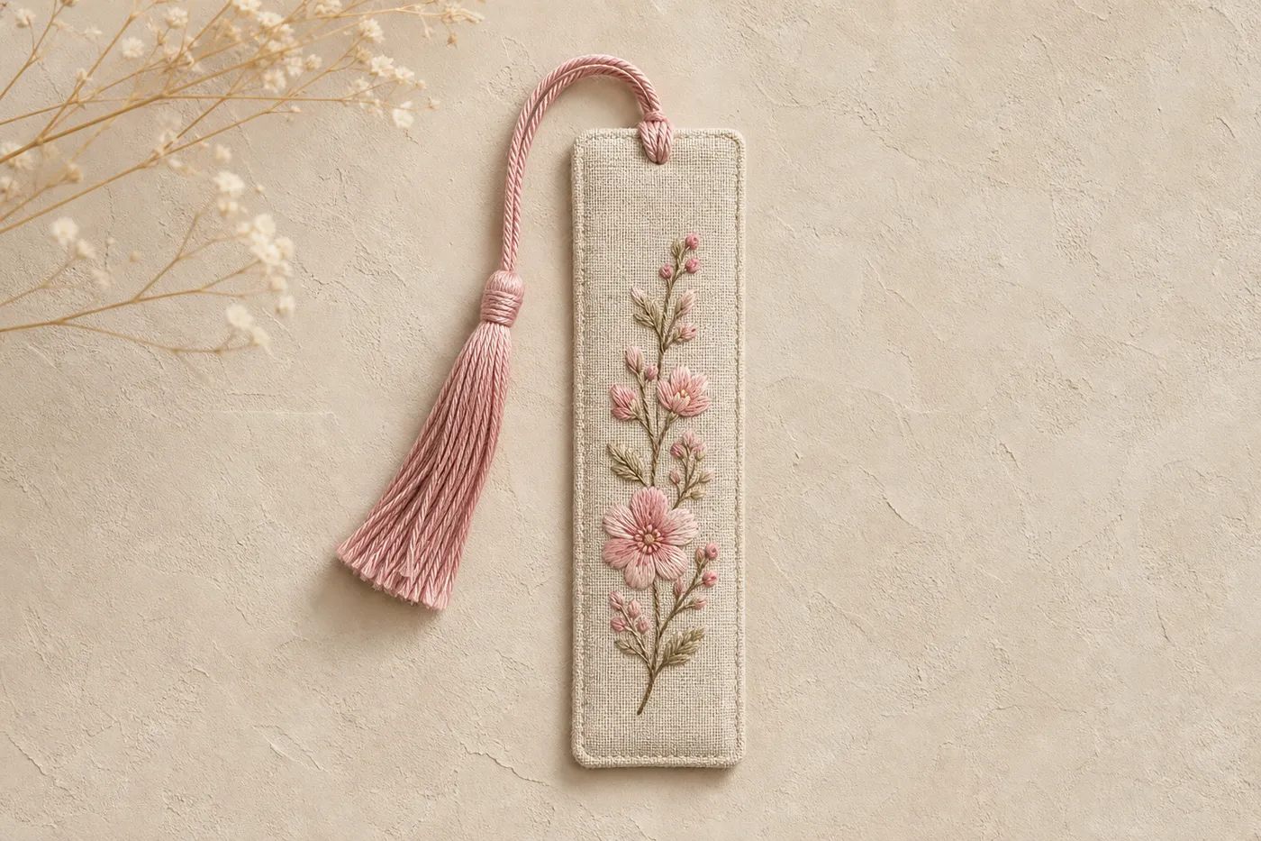 Edition Embroidered Fabric Bookmark No.09